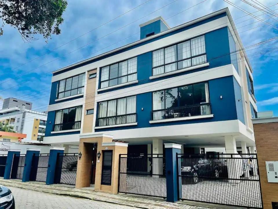 Residencial Vila Das Canoas Бомбіняс Екстер'єр фото